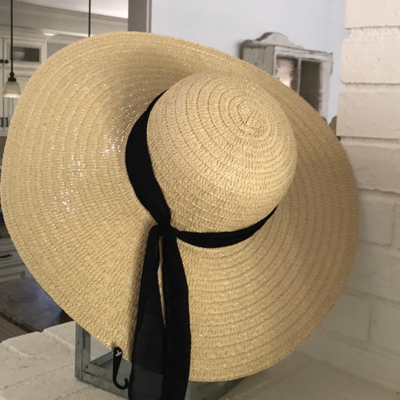 Brand New Floppy Sun Hat - Picture 3 of 14